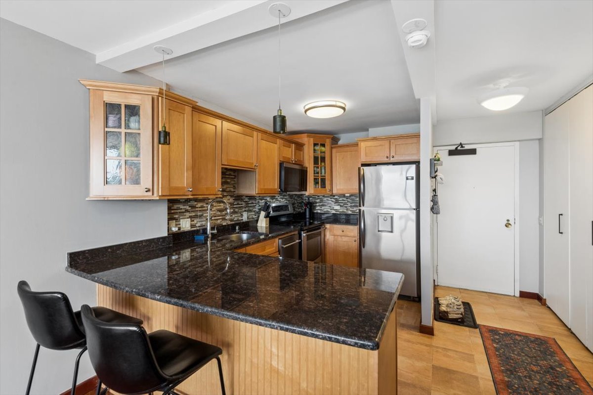 5415 North Sheridan Road Chicago IL 60640