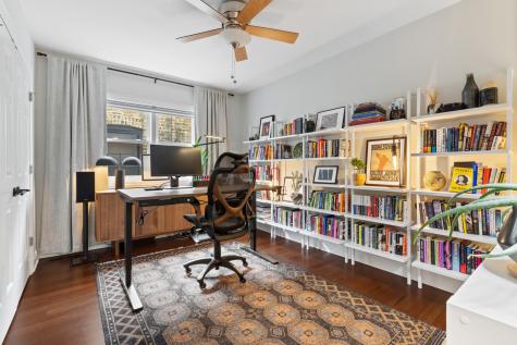 3422 North Bosworth Avenue Chicago IL 60657