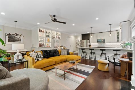 3422 North Bosworth Avenue Chicago IL 60657