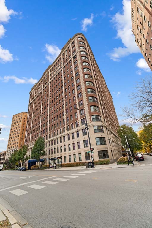 3750 North Lake Shore Drive Chicago IL 60613