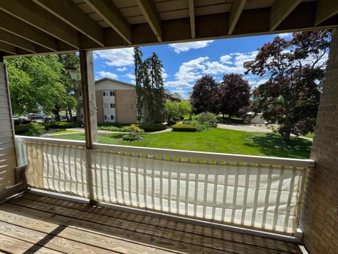 920 Beau Drive Des Plaines IL 60016