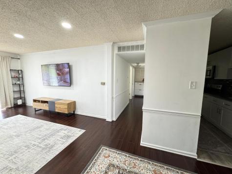 920 Beau Drive Des Plaines IL 60016