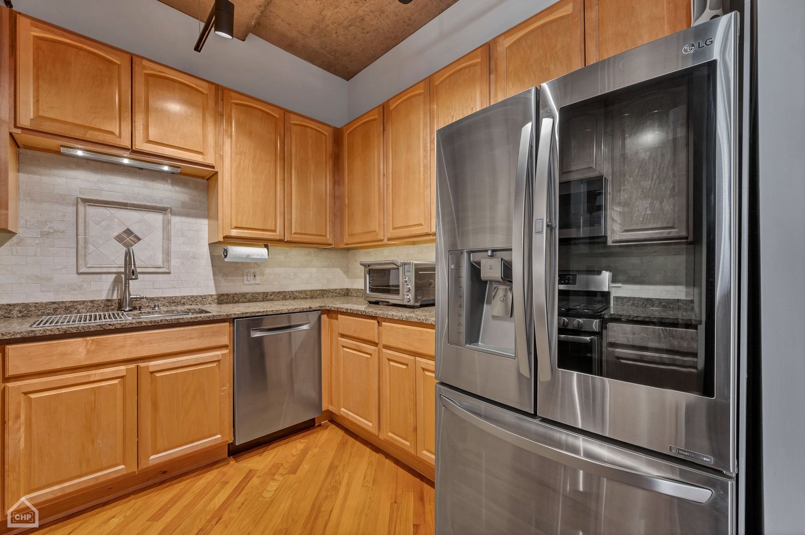 6 South Laflin Street Chicago IL 60607