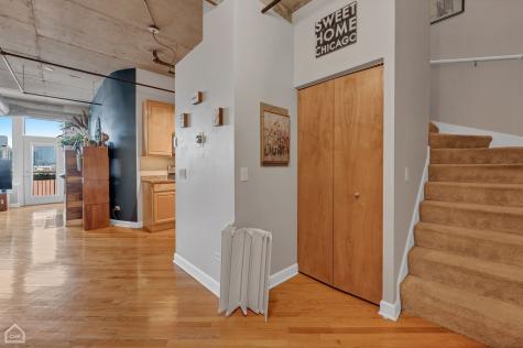 6 South Laflin Street Chicago IL 60607