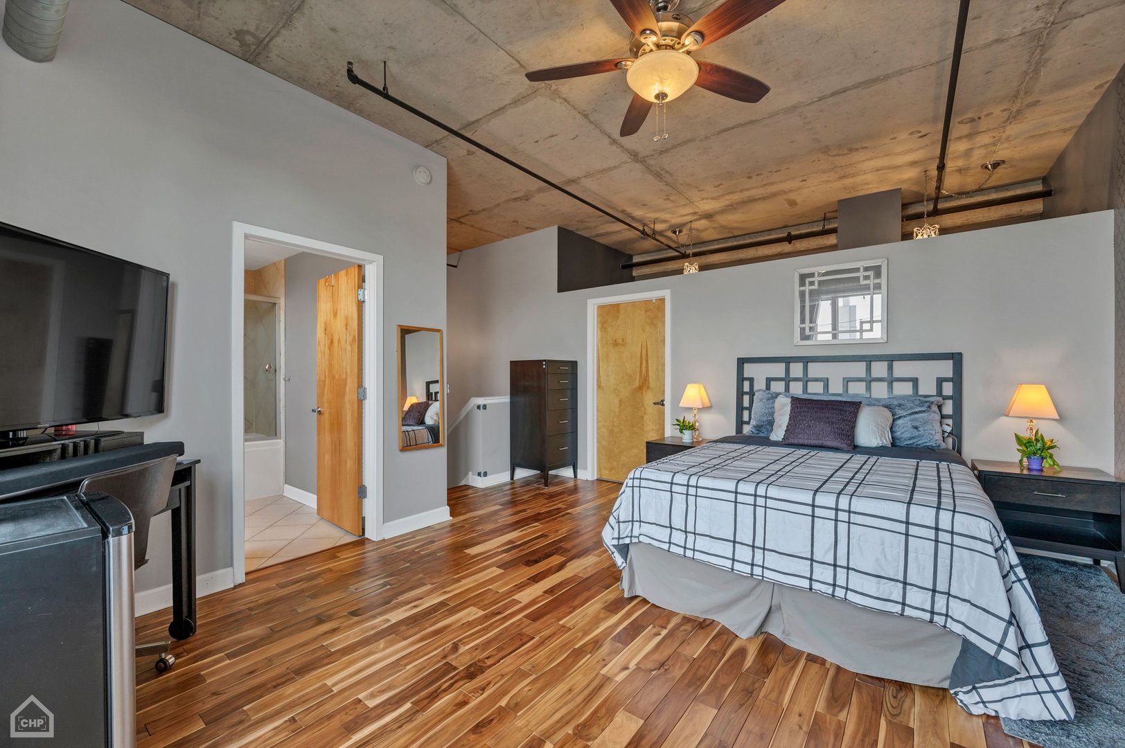 6 South Laflin Street Chicago IL 60607