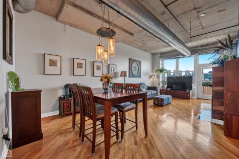 6 South Laflin Street Chicago IL 60607