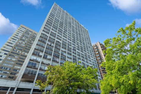 6171 North Sheridan Road Chicago IL 60660