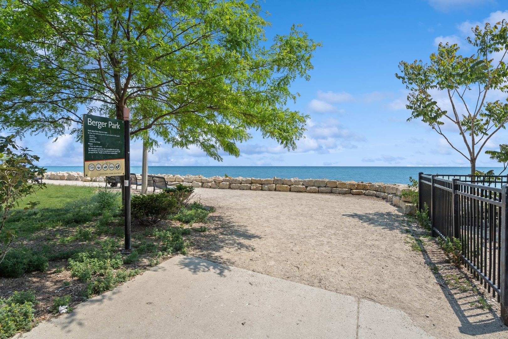 6171 North Sheridan Road Chicago IL 60660