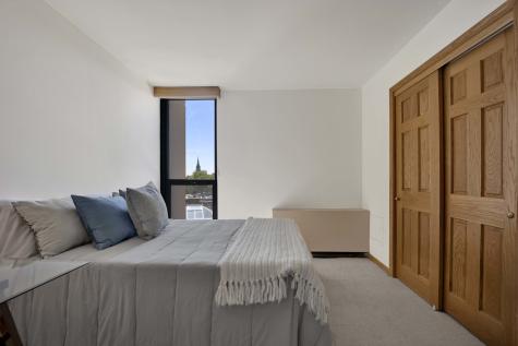 1850 North Clark Street Chicago IL 60614