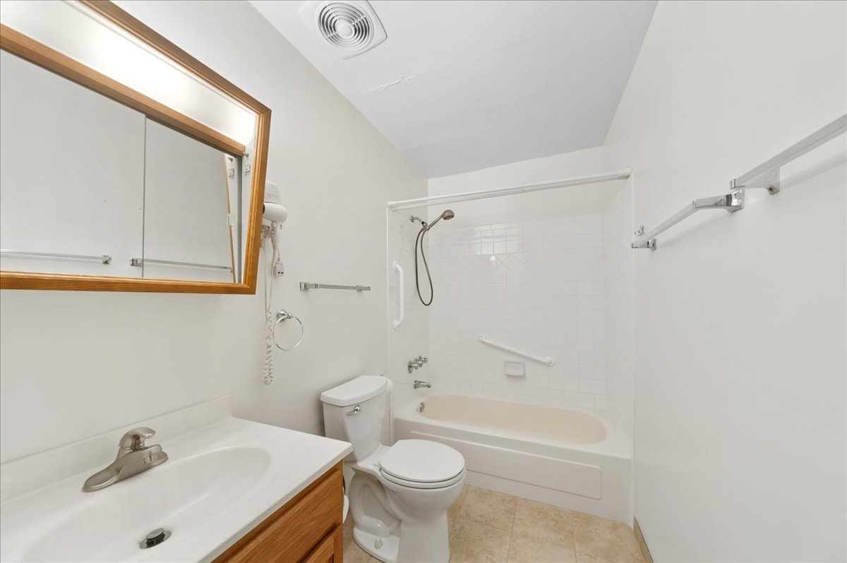 7425 Brookdale Drive Darien IL 60561