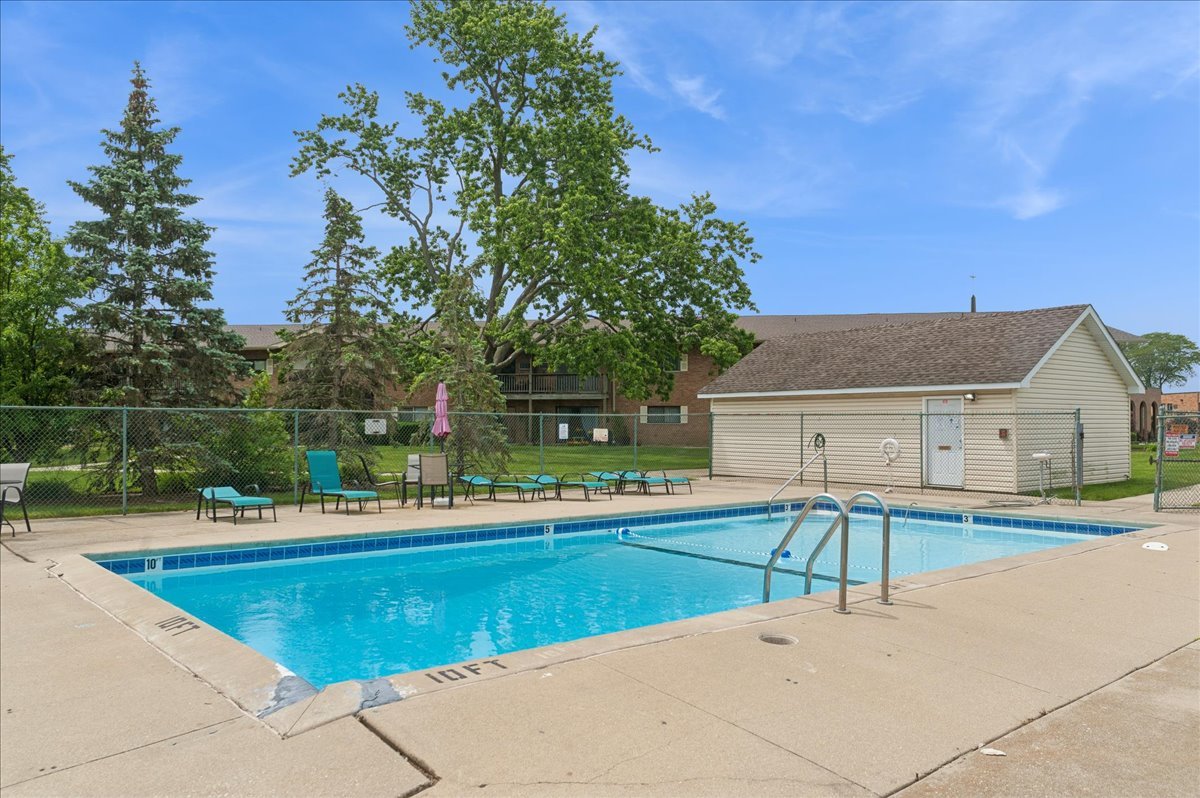 7425 Brookdale Drive Darien IL 60561
