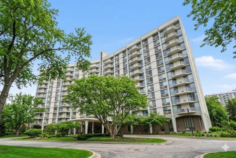 20 North Tower Road Oak Brook IL 60523