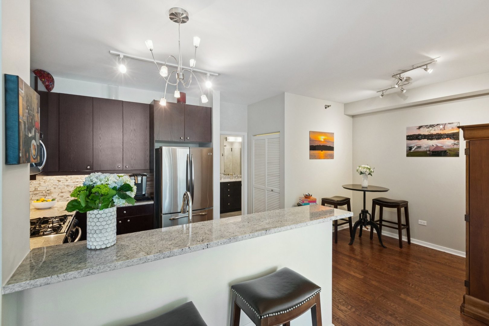 123 South Green Street Chicago IL 60607