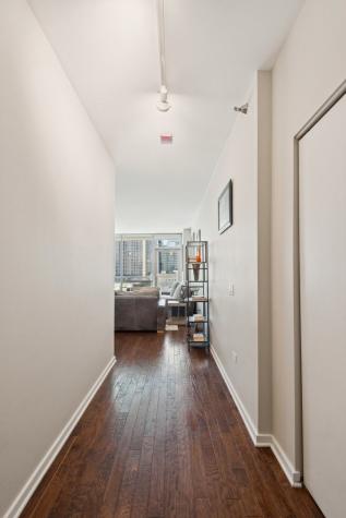 123 South Green Street Chicago IL 60607