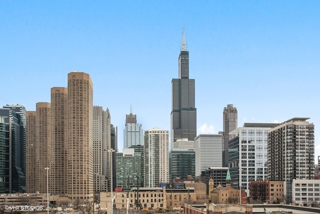 123 South Green Street Chicago IL 60607