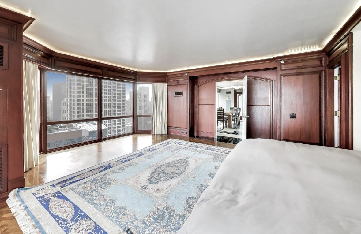 100 East Huron Street Chicago IL 60611