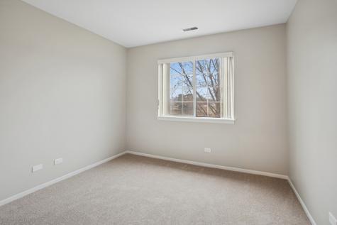 1975 Windsong Drive Schaumburg IL 60194