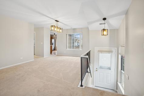 1975 Windsong Drive Schaumburg IL 60194