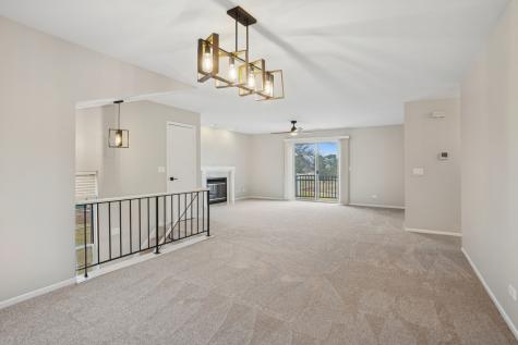 1975 Windsong Drive Schaumburg IL 60194
