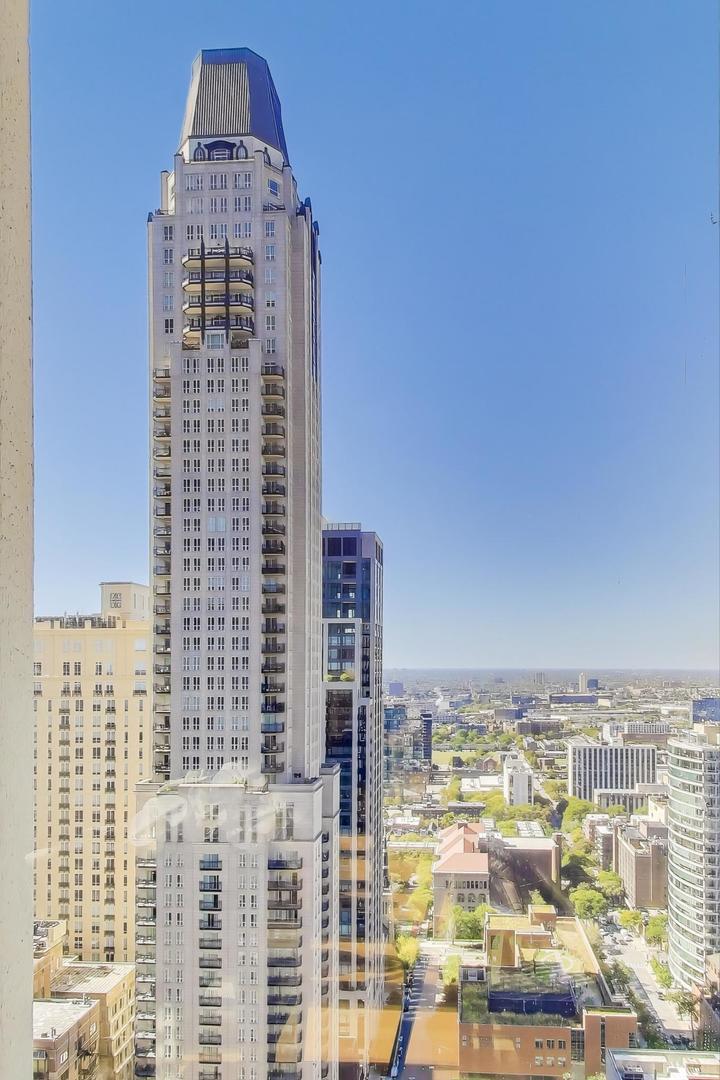 100 East Walton Street Chicago IL 60611