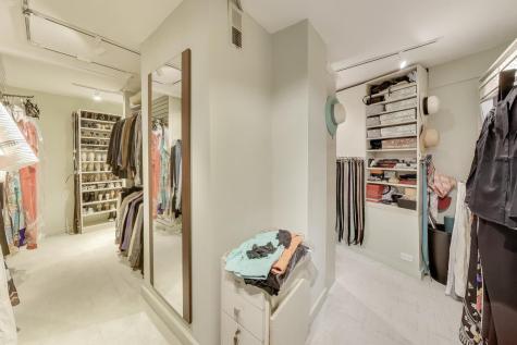 100 East Walton Street Chicago IL 60611