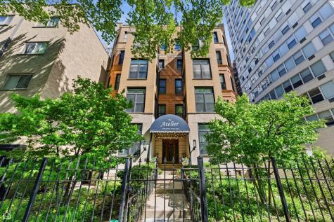 628 West Sheridan Road Chicago IL 60613