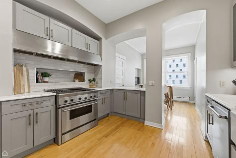 628 West Sheridan Road Chicago IL 60613