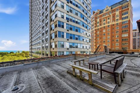 628 West Sheridan Road Chicago IL 60613