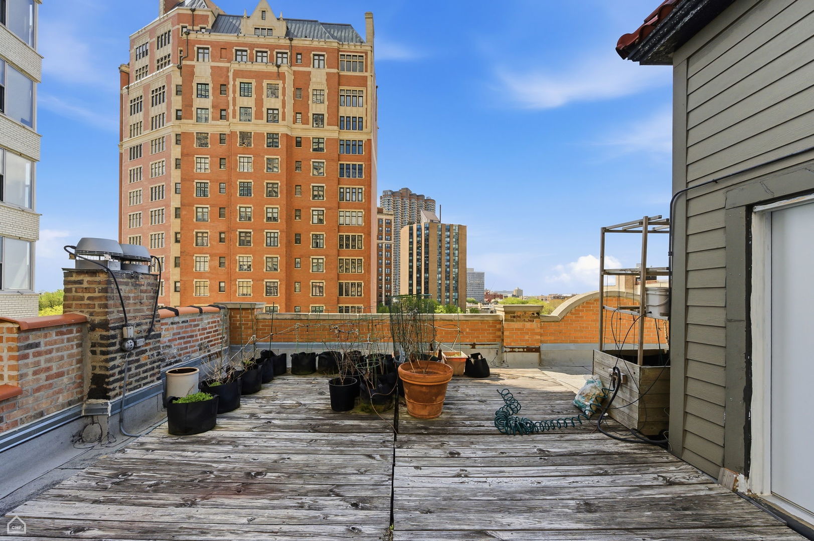 628 West Sheridan Road Chicago IL 60613