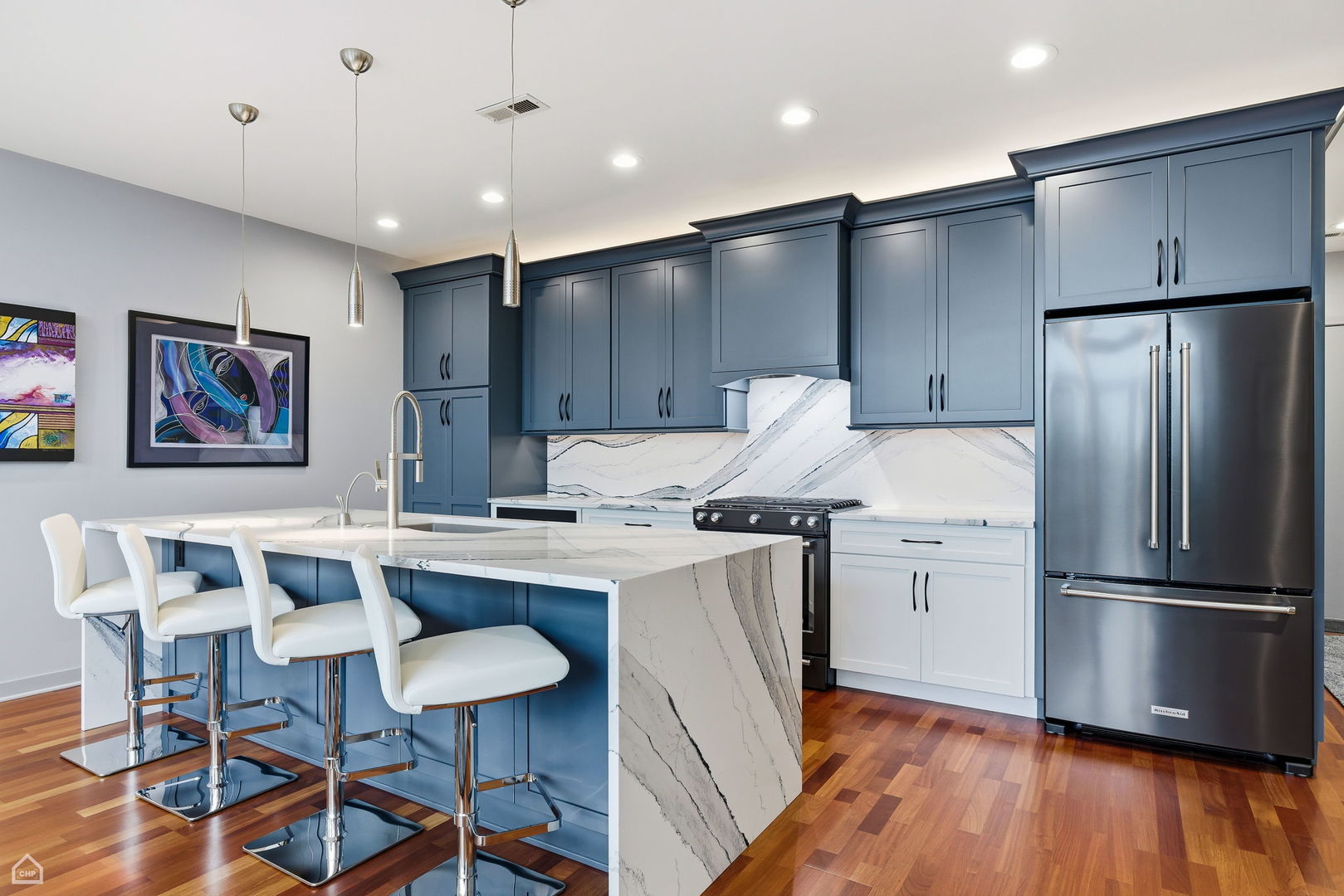 3946 North Ravenswood Avenue Chicago IL 60613
