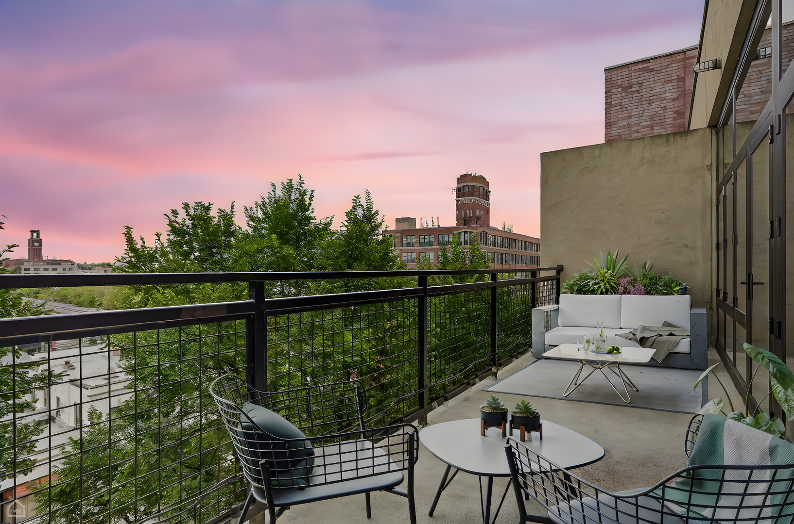 3946 North Ravenswood Avenue Chicago IL 60613