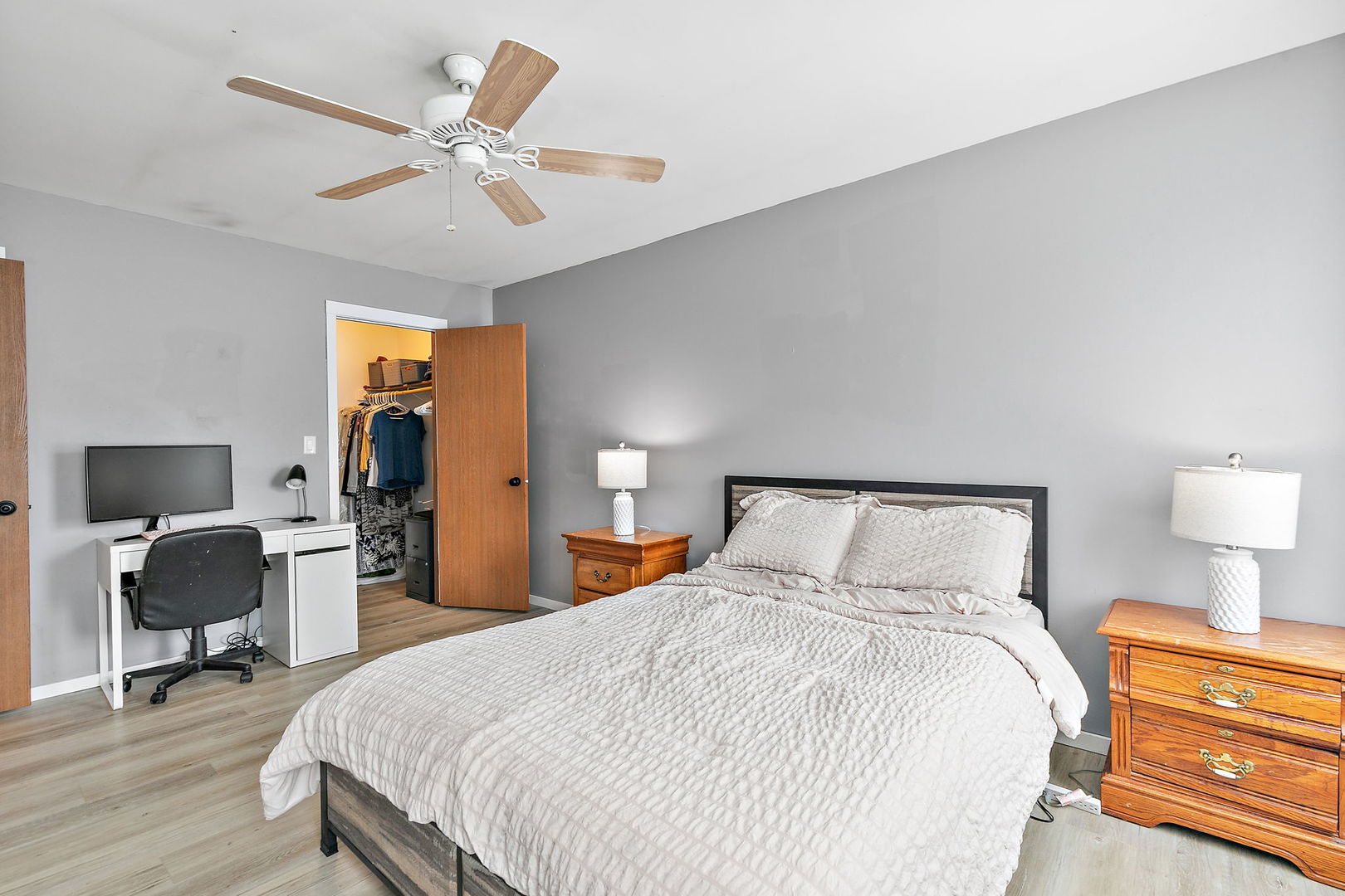 11806 Daniel Lane Huntley IL 60142