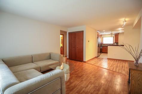 7218 West Wrightwood Avenue Elmwood Park IL 60707