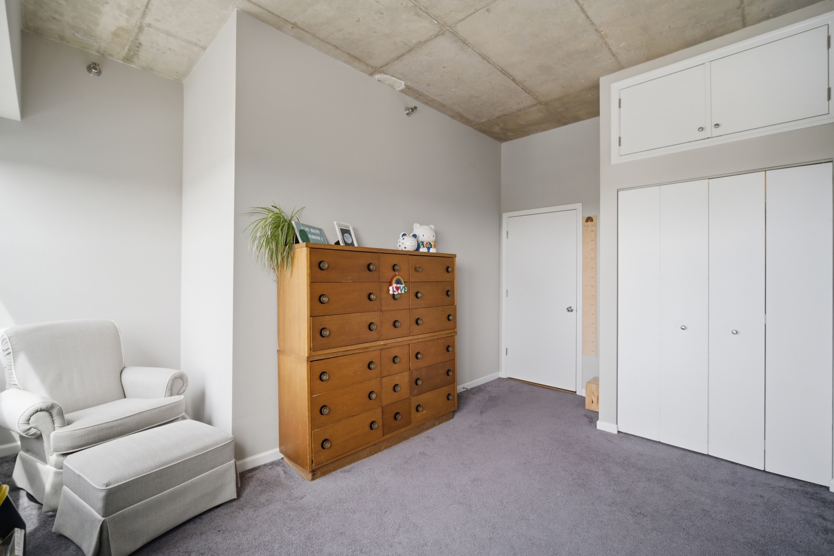 1122 West Catalpa Avenue Chicago IL 60640