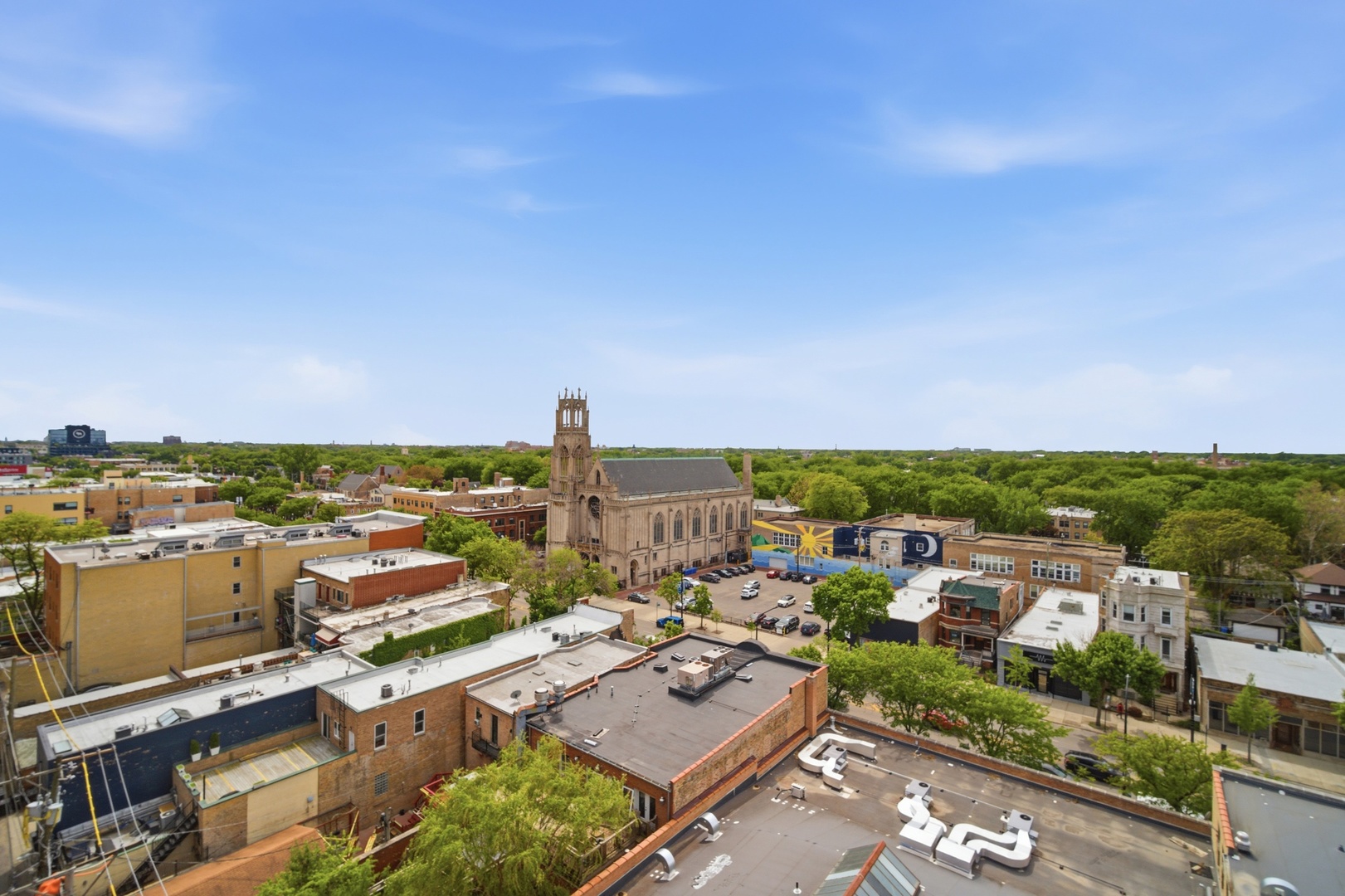1122 West Catalpa Avenue Chicago IL 60640