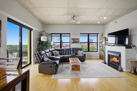 1122 West Catalpa Avenue Chicago IL 60640