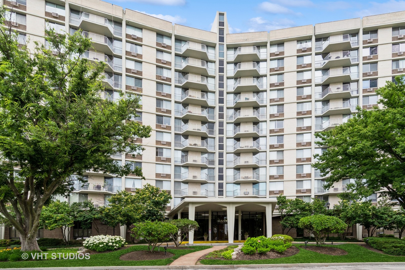 20 North Tower Road Oak Brook IL 60523