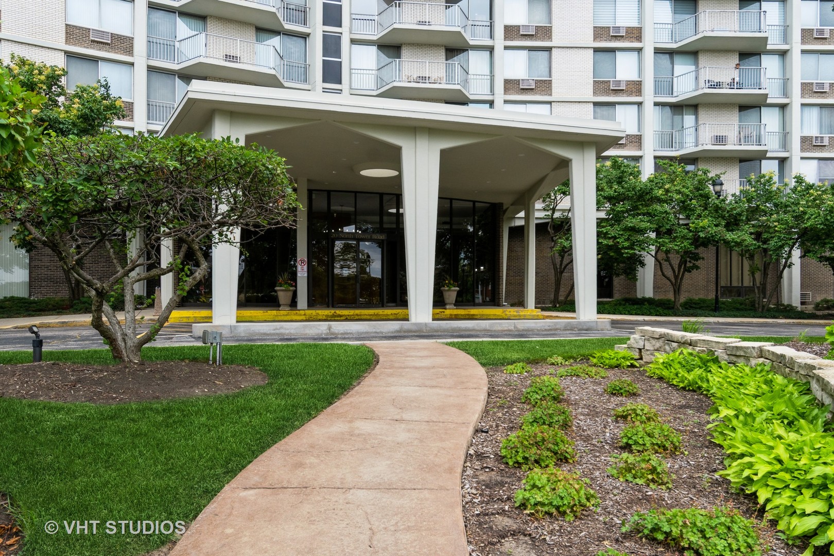 20 North Tower Road Oak Brook IL 60523