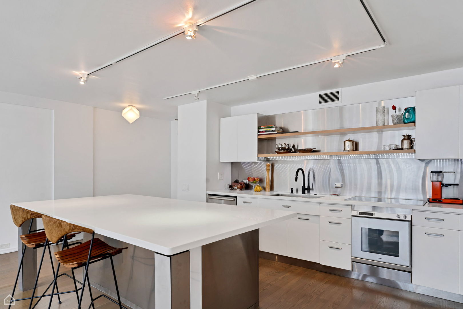 900 North Lake Shore Drive Chicago IL 60611