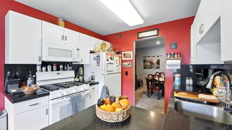 550 Greystone Lane Wheeling IL 60090