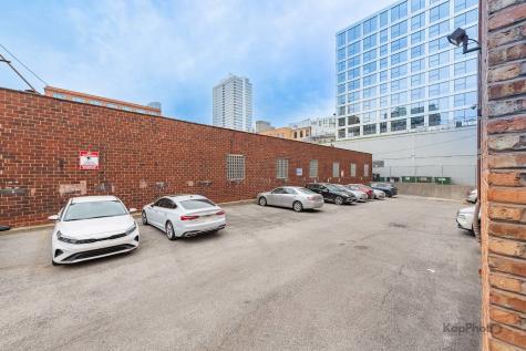 812 West Van Buren Street Chicago IL 60607