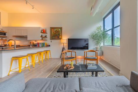 812 West Van Buren Street Chicago IL 60607