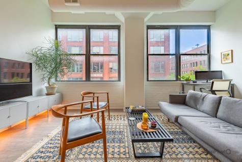 812 West Van Buren Street Chicago IL 60607