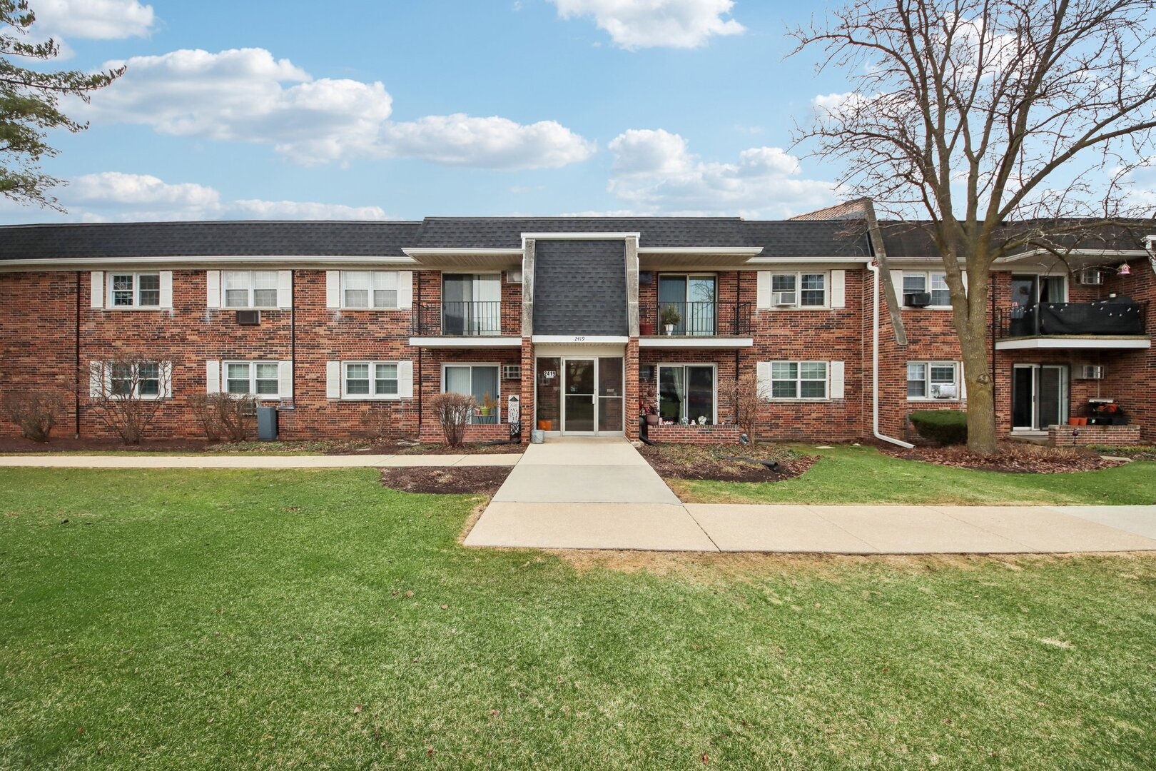 2419 Ogden Avenue Downers Grove IL 60515