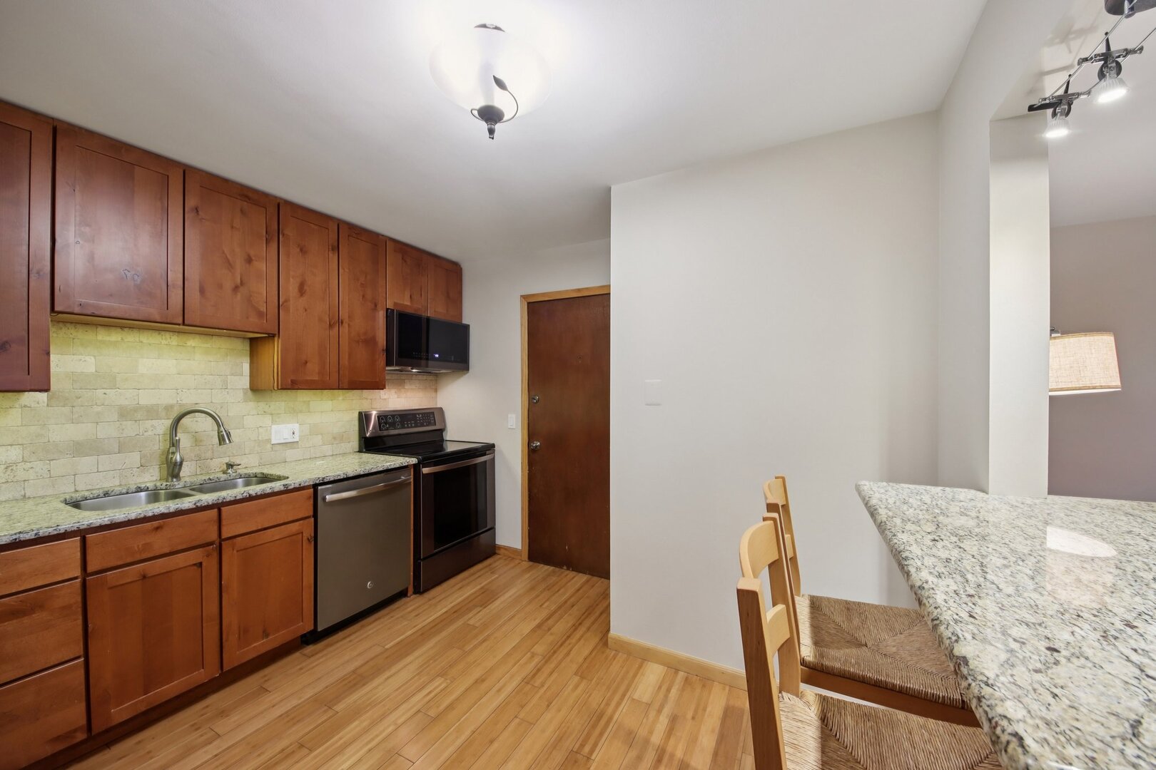 2419 Ogden Avenue Downers Grove IL 60515