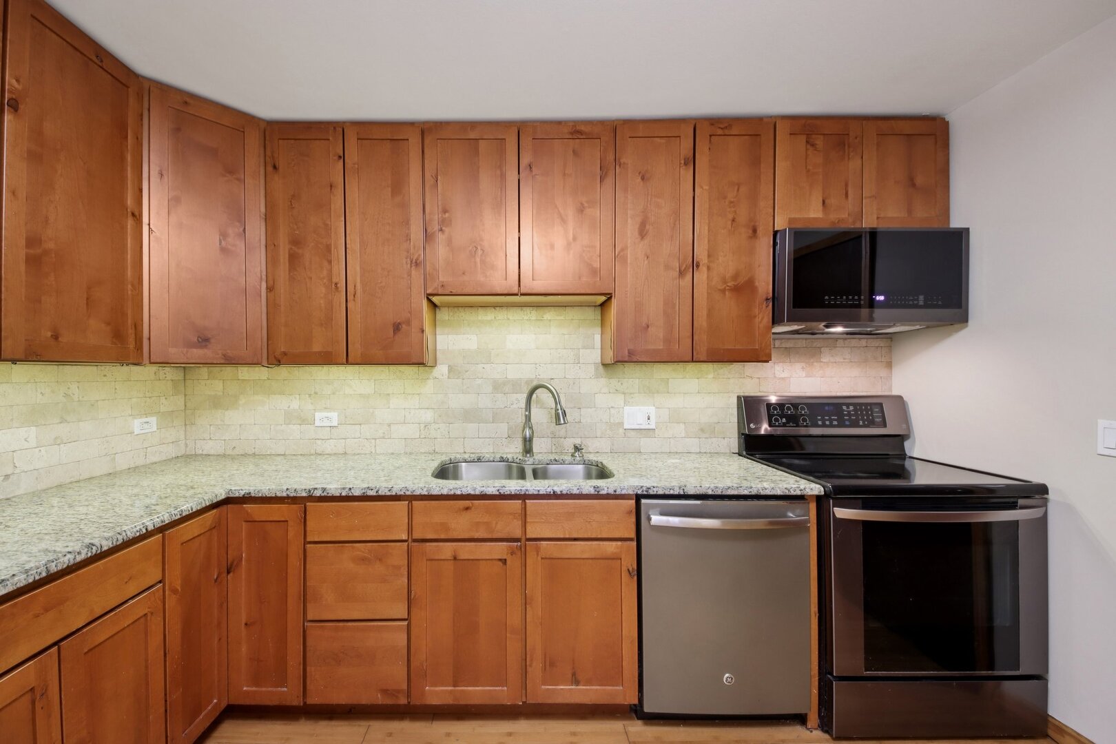2419 Ogden Avenue Downers Grove IL 60515