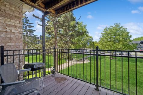 5200 Carriageway Drive Rolling Meadows IL 60008