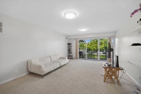 5200 Carriageway Drive Rolling Meadows IL 60008