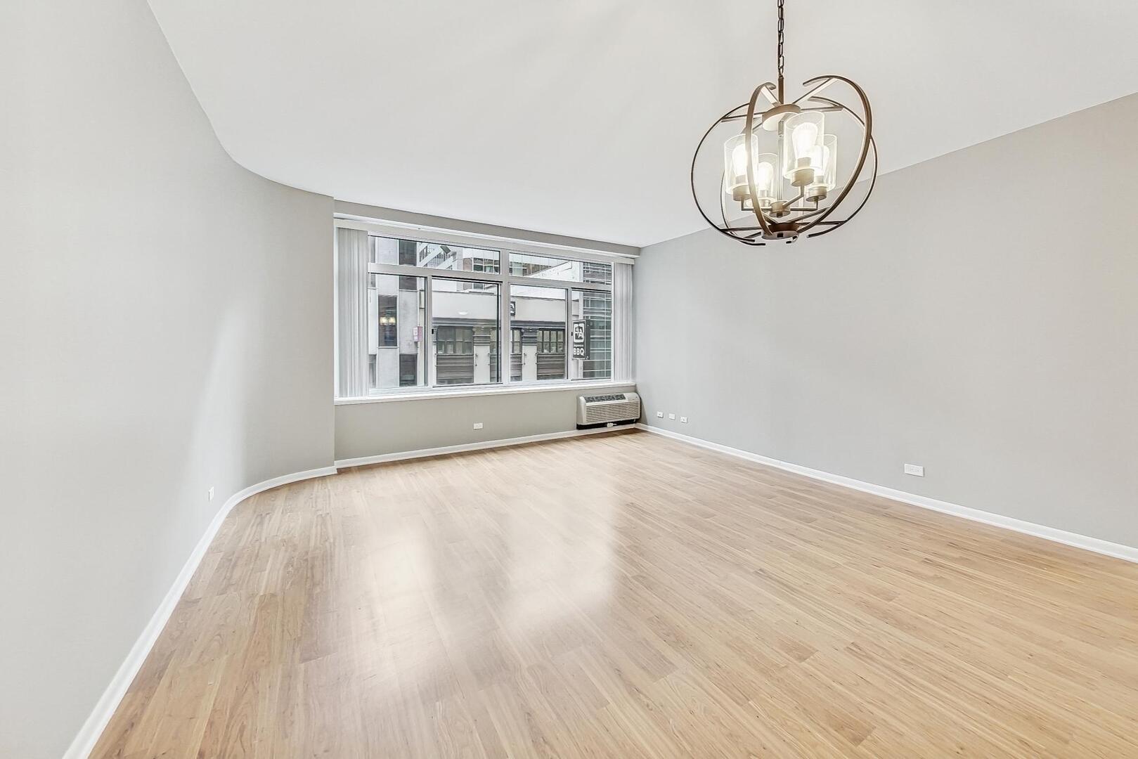 211 East Ohio Street Chicago IL 60611