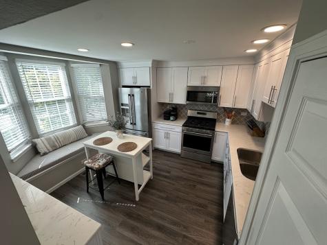 757 Grosse Pointe Circle Vernon Hills IL 60061